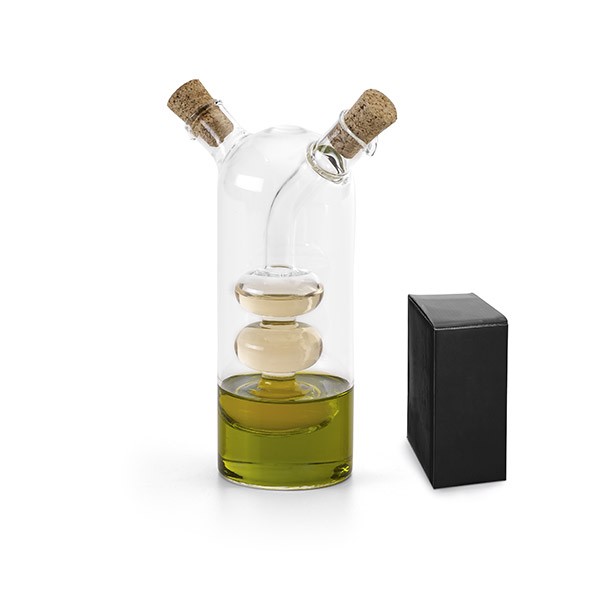 CHARLES. Cruet
