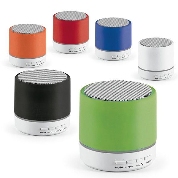 PEREY. Speaker with microphone