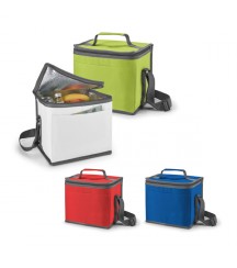 SINGAPORE. Cooler bag